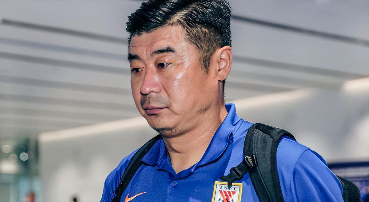乐鱼体育罗马诺:纽卡接近签下阿贾克斯18岁中场斯图尔,总价超2500万欧