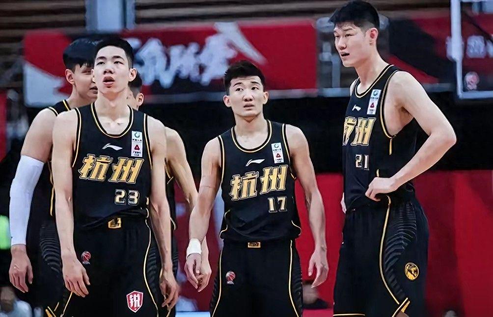 尽管得到了莫兰特,但人员拥挤的开拓者并不打算送走后场老将?