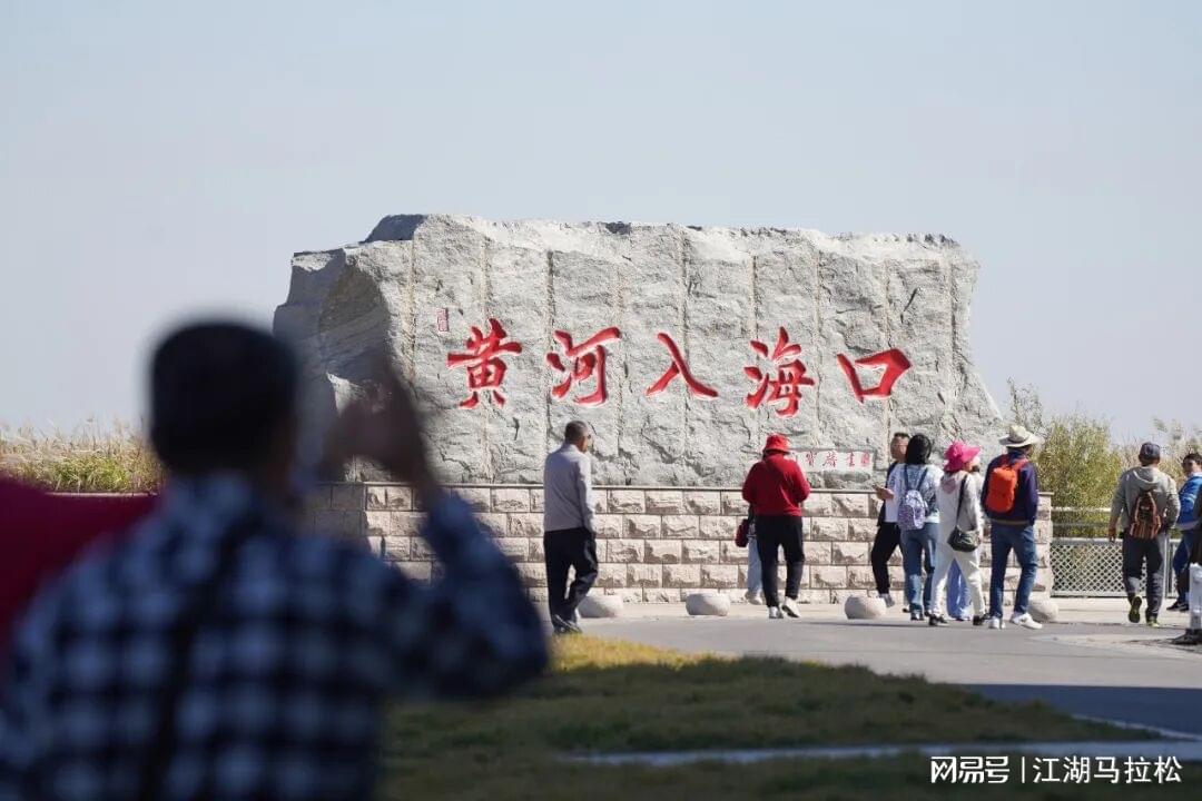 乐鱼体育德约已在温网男单豪取105胜,追平费德勒并列公开赛时代第一