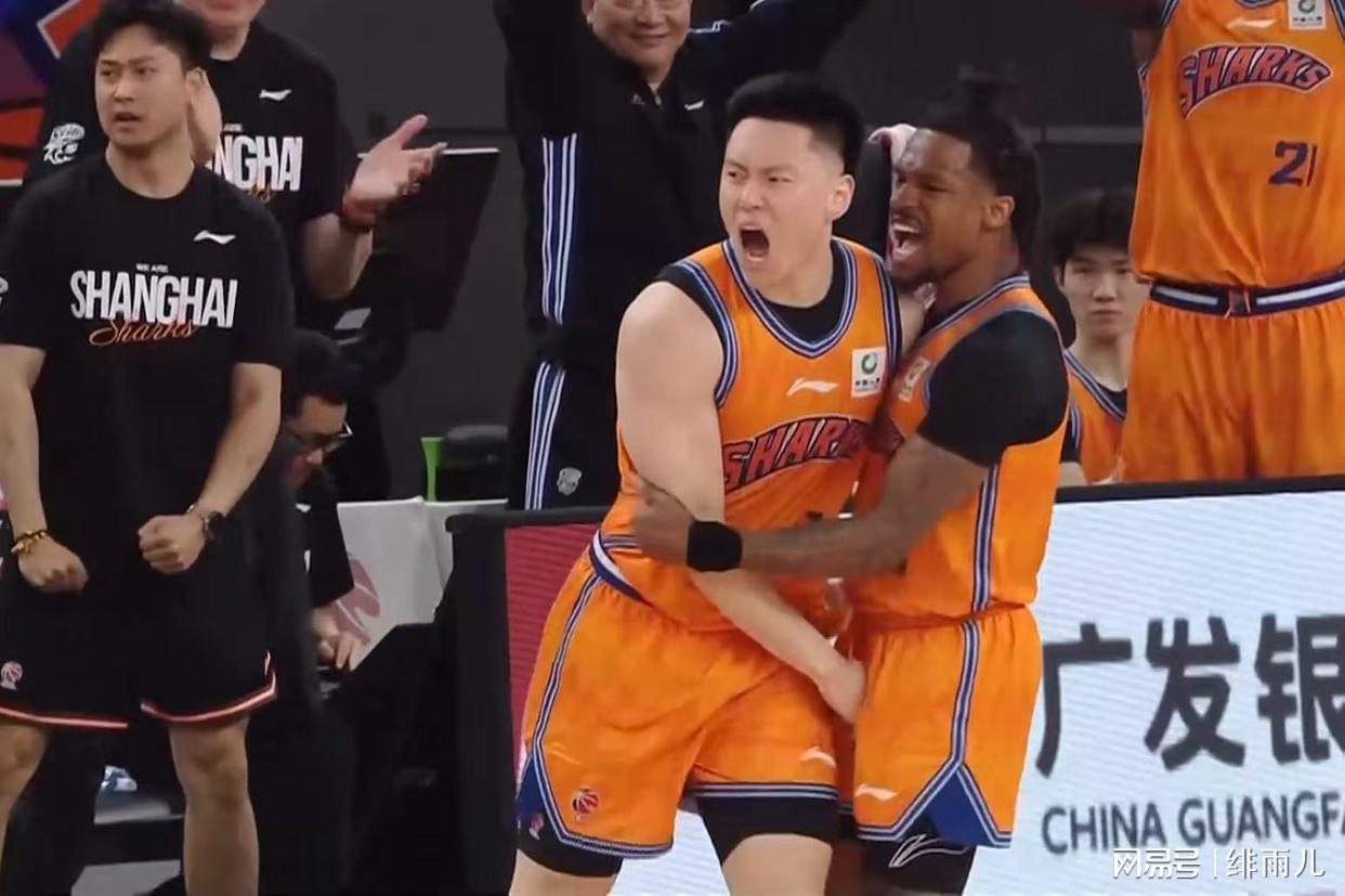 乐鱼体育阿奴诺比补篮绝杀 尼克斯4