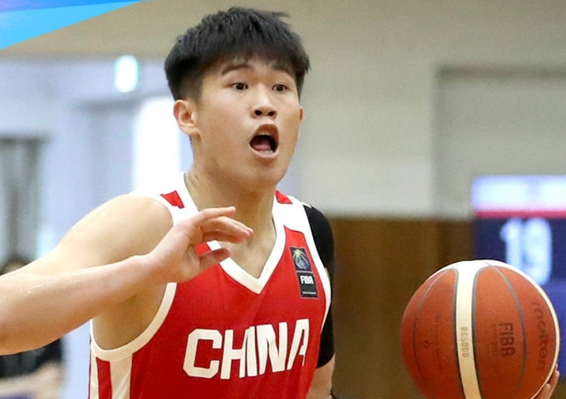 乐鱼体育哈珀崛起逼宫,马刺面临福克斯难题