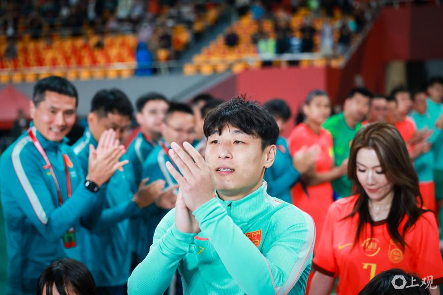 乐鱼体育-The Athletic发布2026年NBA选秀指南,含百大新秀排名与球探报告