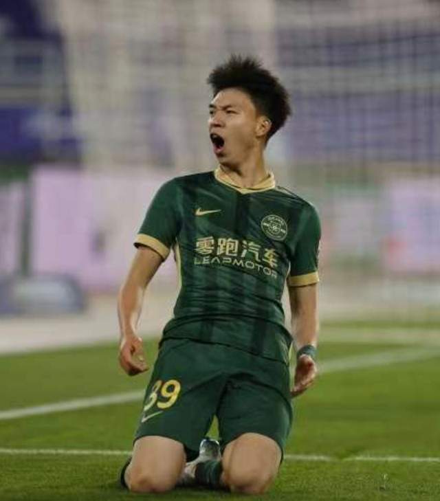 卧槽!詹姆斯跟湖人的矛盾,2021年就发生了...