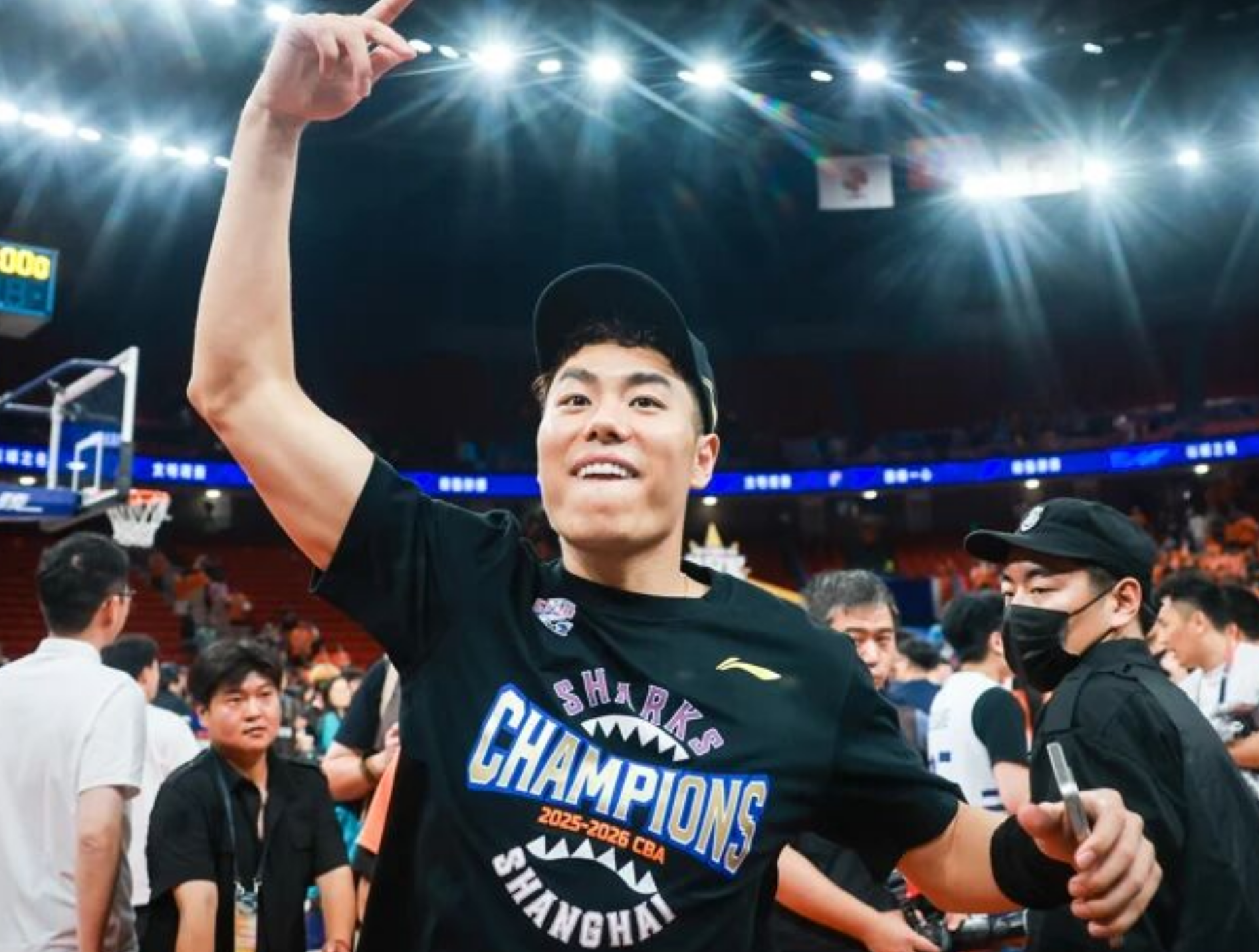 布伦森当选FMVP 尼克斯53年首冠