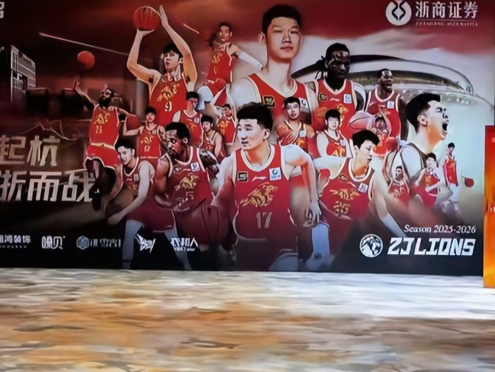 任务完成！科比遗孀瓦妮莎祝贺布伦森夺冠 回应黑曼巴昔日名言