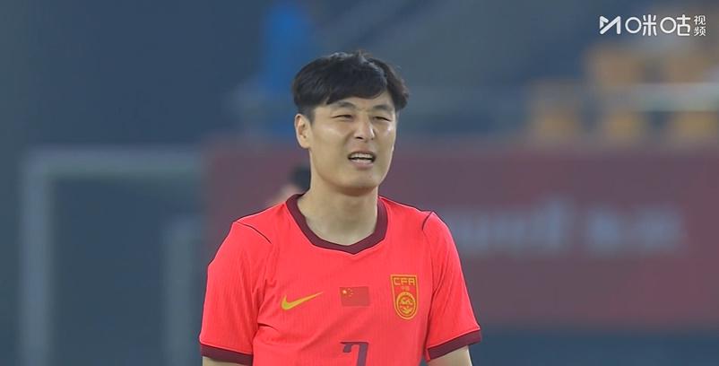 爆了！爆了！文班5年3亿！福克斯离队去尼克斯庆祝！