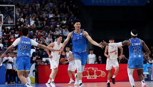 纽约“大鲨鱼”?尼克斯&上海均五场夺冠+杯赛联赛双冠王