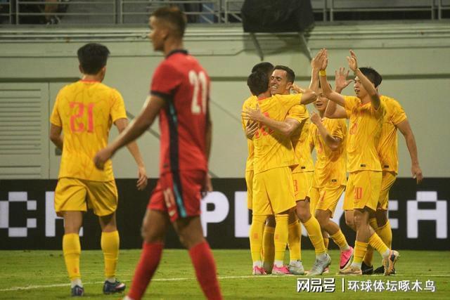 乐鱼体育阿奴诺比补篮绝杀 尼克斯4