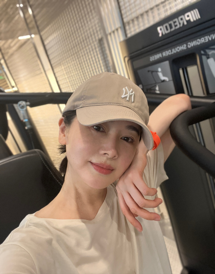 乐鱼体育名宿对比布伦森库里引热议