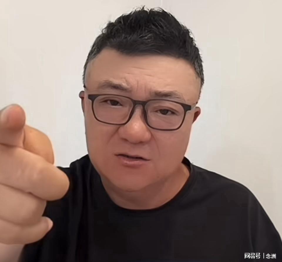 乐鱼体育罗马诺:纽卡接近签下阿贾克斯18岁中场斯图尔,总价超2500万欧