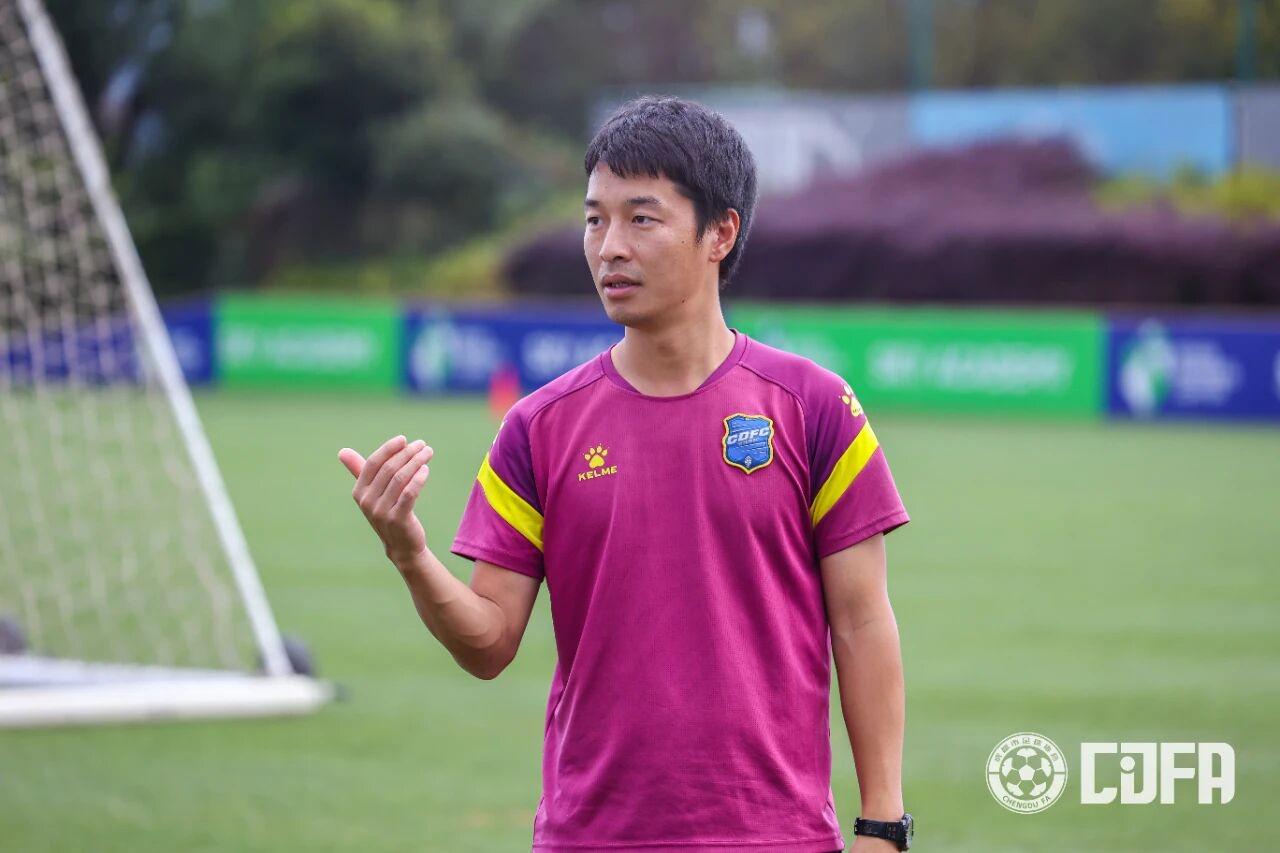 乐鱼体育世界杯:华裔前锋梅开二度 雷扎伊扬传射建功 伊朗2